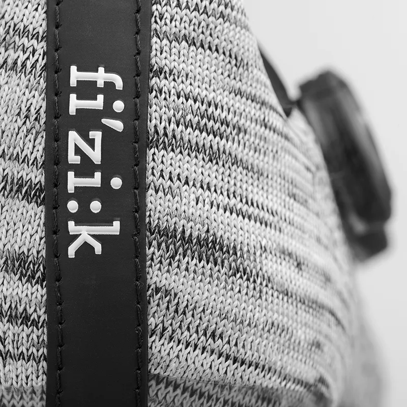fizik r1 infinito black