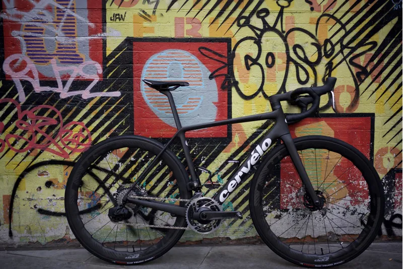 2023 CERVELO R5 Frameset Five Black-1
