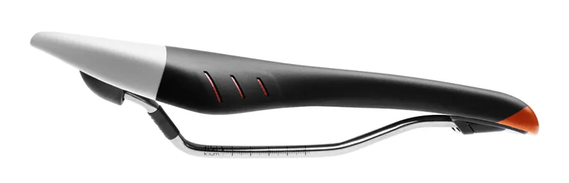 FIZIK Tundra M3 k:ium Black/White/Orange 125-1